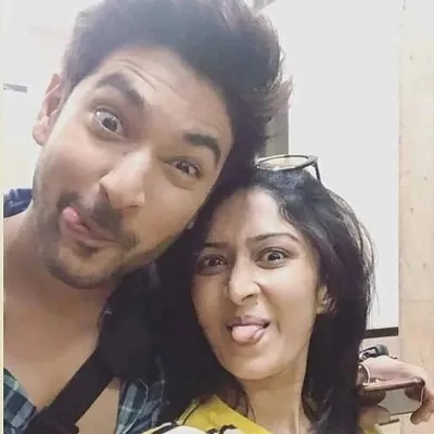 SHIVIN FARNAZ👑 profile