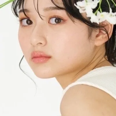 加藤 栞 profile