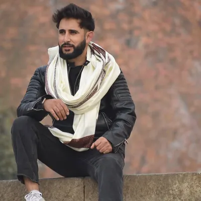 Shiraz khan profile