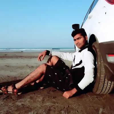 Shivam Tiwari profile