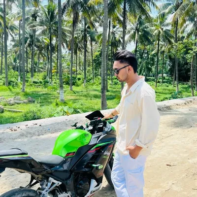 Shiva Arya profile