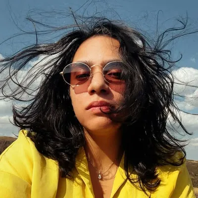 Shivali profile