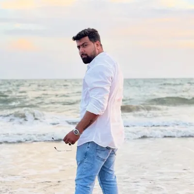 SHIVAM THACKER profile