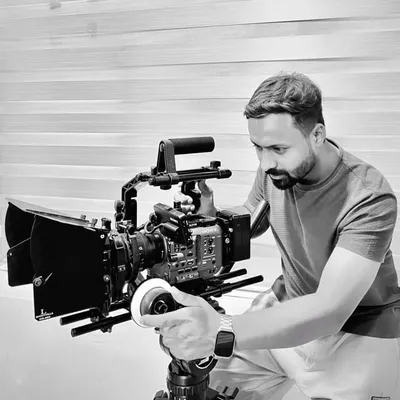 Shivam Gahlot Photography profile