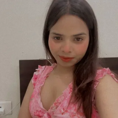 Shivangi 🦪 profile