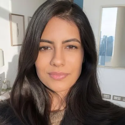 Shivangi Grover ✨ profile