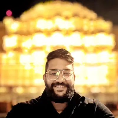 Shivang Shekhar Singh profile