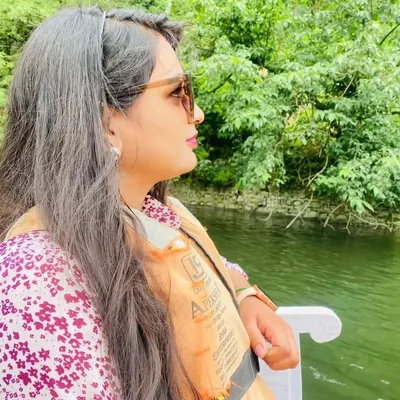 Shivani ๐ profile