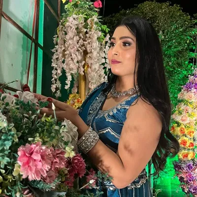 Shivani parcha profile