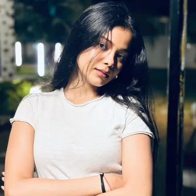 Shivani profile