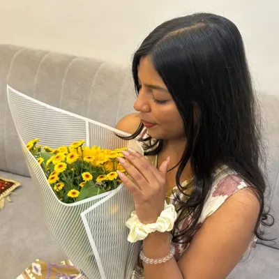 Shivani Nitin Gujar 💃💃 profile