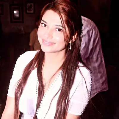 shivanya mehrara profile