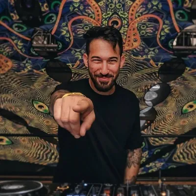 Shivatree ( Dj cholo - Ilan Fleischman ) profile