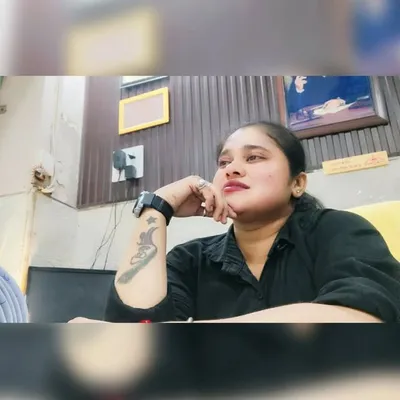 Shivani Prajapati profile