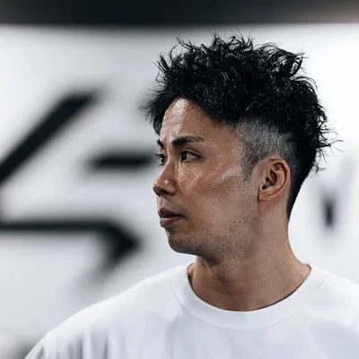 今古賀 翔 profile