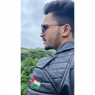 ๐๐ก๐จ๐ฐ๐โก profile