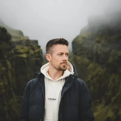 Felix, travel photographer profile
