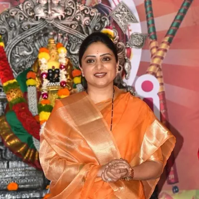 Shoumika Amal Mahadik profile