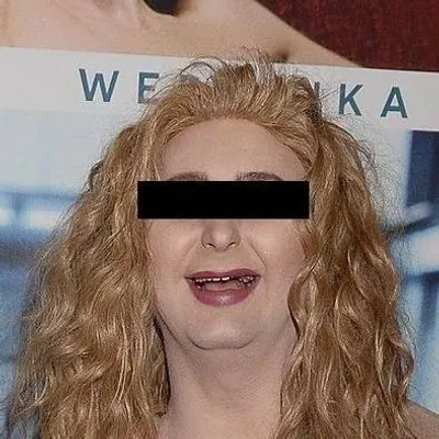 Showbiznes Jest Kobietą profile