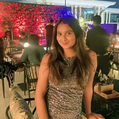 shranshu queen ๐๐ profile