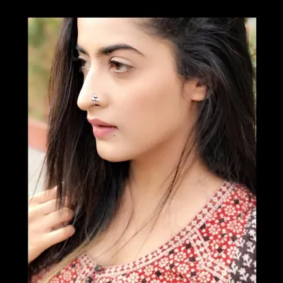 Shraddha 🧿 profile