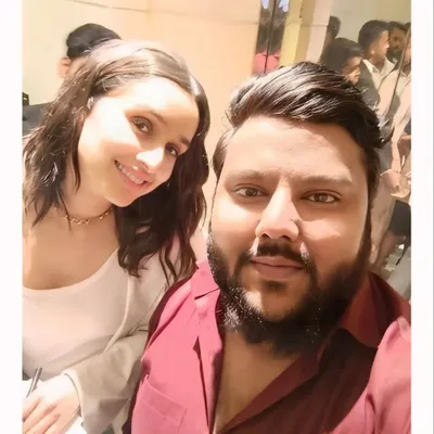 shraddhas_richard profile