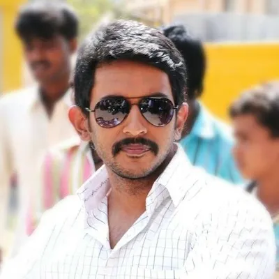 Shravanth Radhika profile