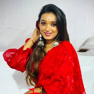Shravani Shashikant Mahajan🧿 profile