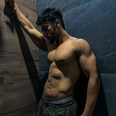 Sarang | fit & funny profile