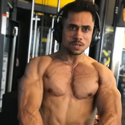 ROBIN PANNU 🦍