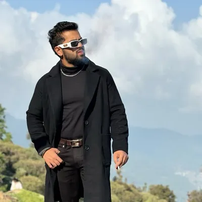 Shresth Kaushal profile