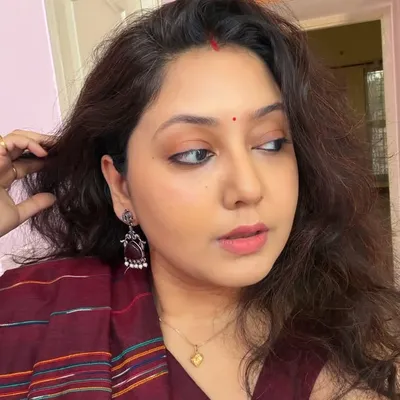 Shrestha Chakraborty Sharma profile