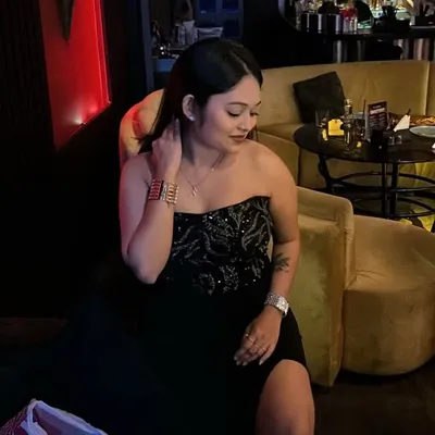 Shreya Jaiswal 🧿 profile