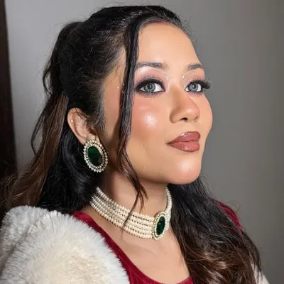 Shreya Chaudhary | MUA profile