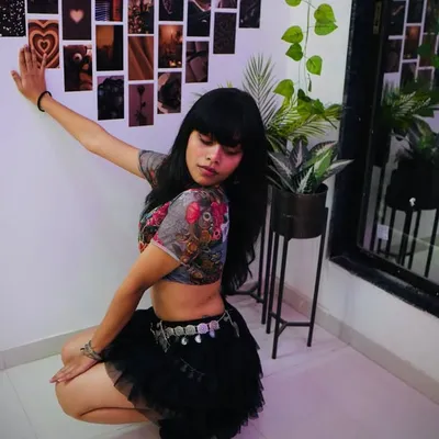 shreya dayal profile