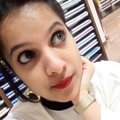 SHREYA AGARWAL profile