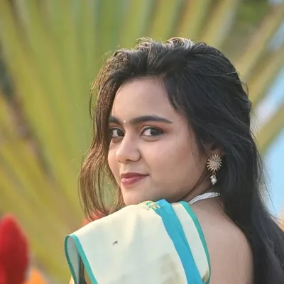 Shreyasi || Kolkata Influencer profile