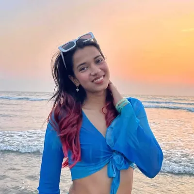shreya profile