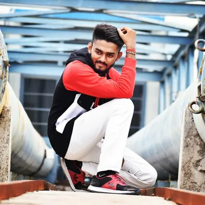 parth vaishnav profile