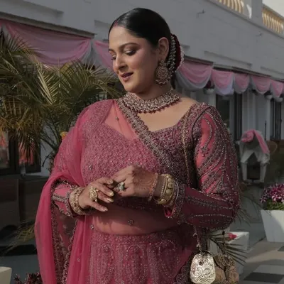 Shriya Bhatia 🧿❤️ | Corporate , Government & Lifestyle Anchor profile
