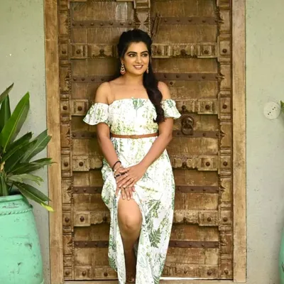 SHRUTHI R๐ฎ๐ณ profile