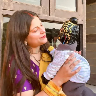 Shruti jadaun