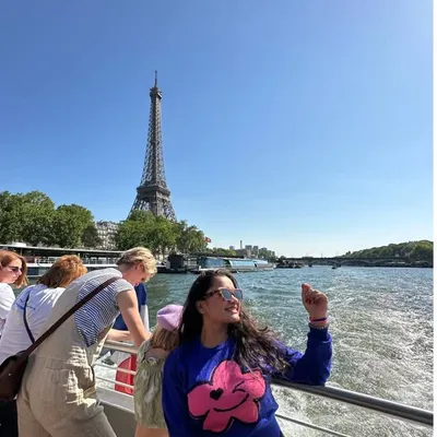 ANCHOR SHRUTI 🥰🎤 profile