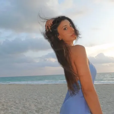 SHRUTI | Skincare Wellness Fashion profile