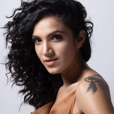 Shruti Chauhan profile