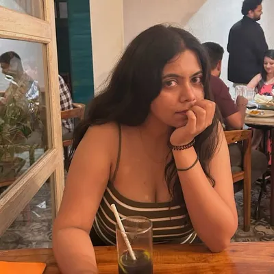 Shubhanshi Shrivastava 🧿 profile