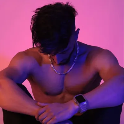 Shubh⚡️ profile