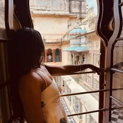 Shubhali profile