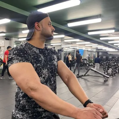 Shubham Chauhan profile