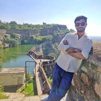 Shubham Raghuwanshi profile
